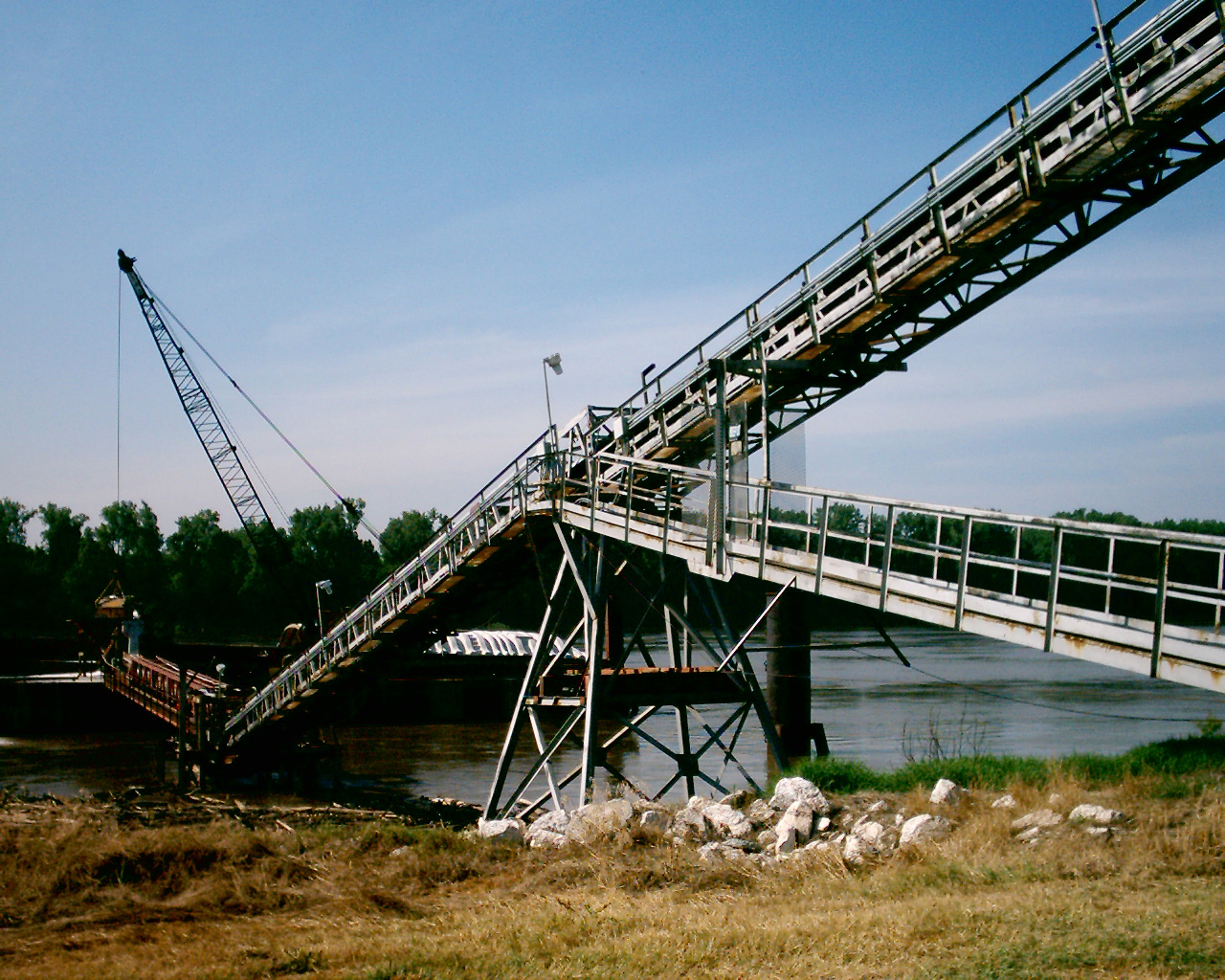 Maintenance Services on Past Jobsite